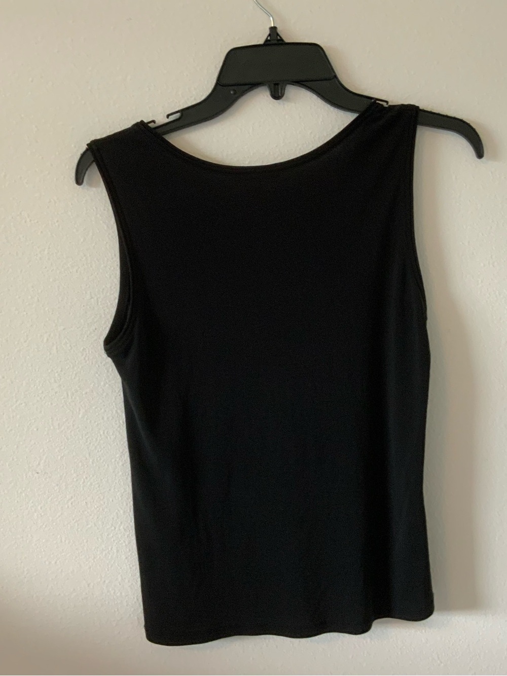 Eileen Fisher S Black Sleeveless 100% Silk Classic Tank Top Shirt Base Layer - Picture 5 of 7